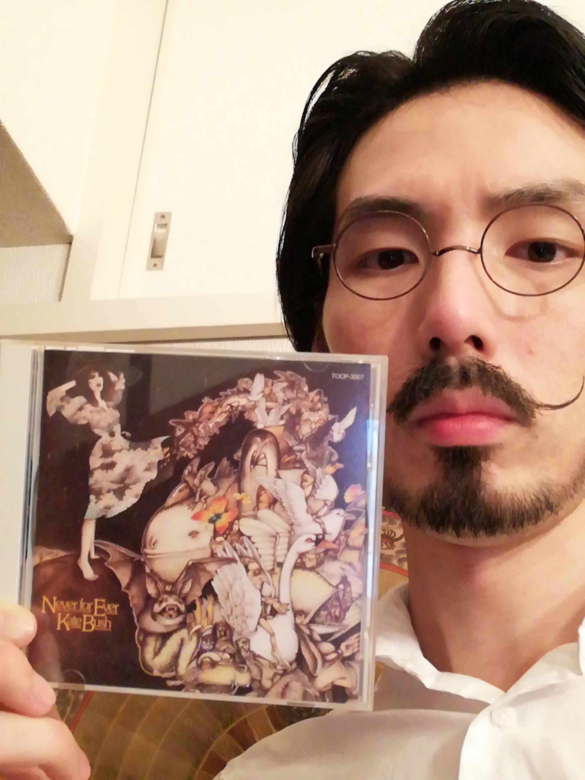 彼女の音世界を具現化させ調和させた秀逸なジャケット～ケイト